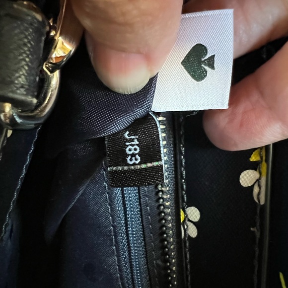 Kate Spade Laurel Way Daisy Toss Reese Satchel Saffiano leather. Nightcap color. - Picture 5 of 8